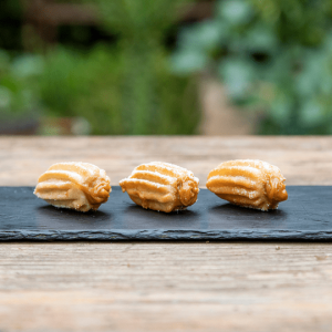 Mini churros rellenos con manjar